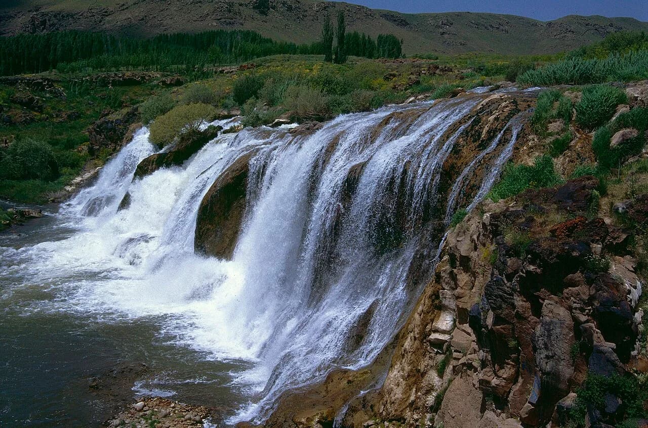 Muradiye Şelalesi (Bendimahi)