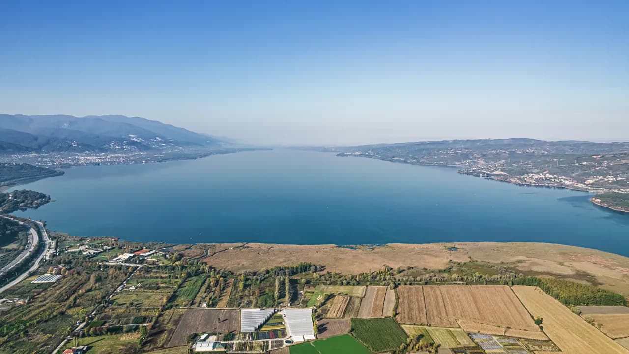 Sapanca Gölü
