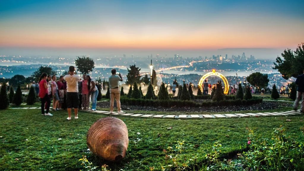 Üsküdar Çamlıca Tepesi fotoğrafı 1