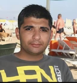 Kahraman Kara