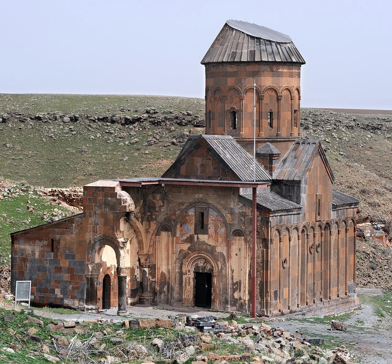 St. Gregory Kilisesi (Tigran Honents)