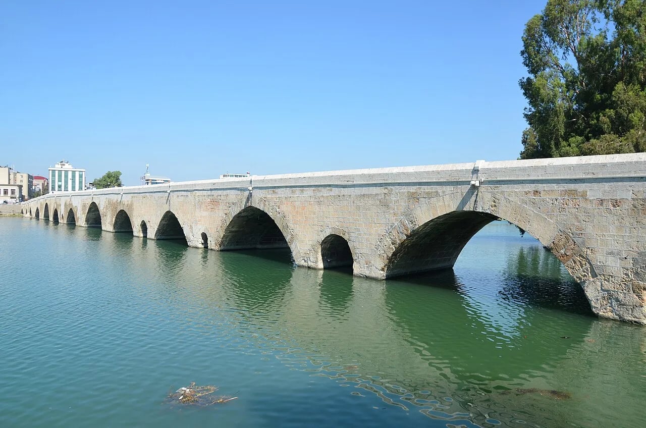 Adana Sabancı Camii + 3. Gün Konaklama