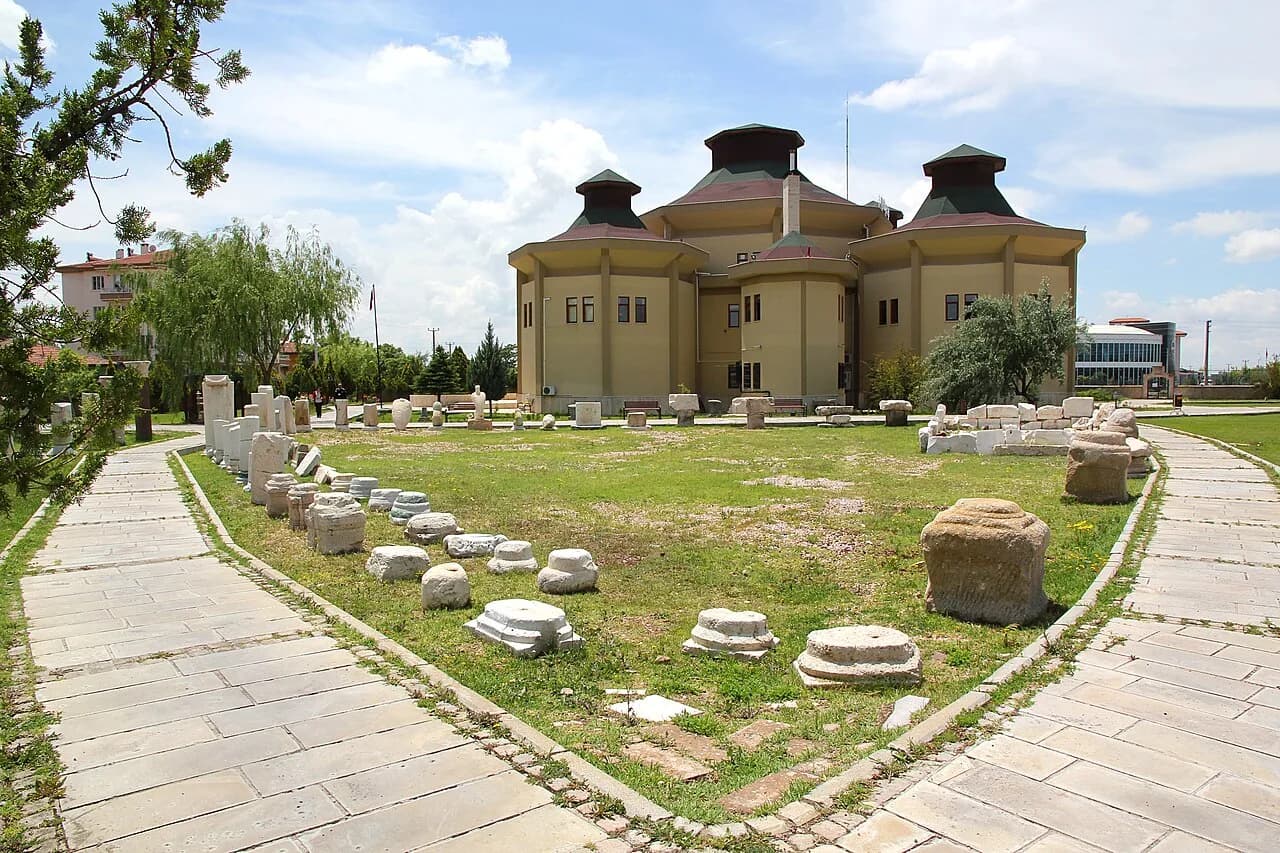 Zinciriye Medresesi (Aksaray Müzesi)