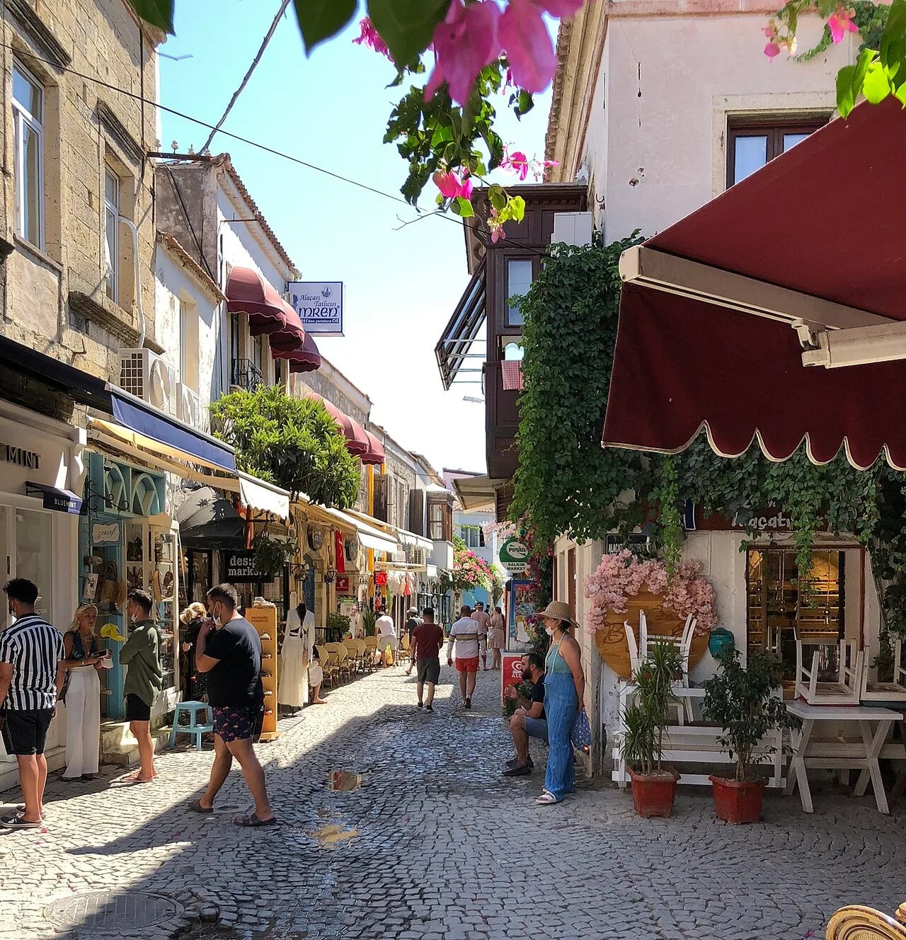 Alaçatı