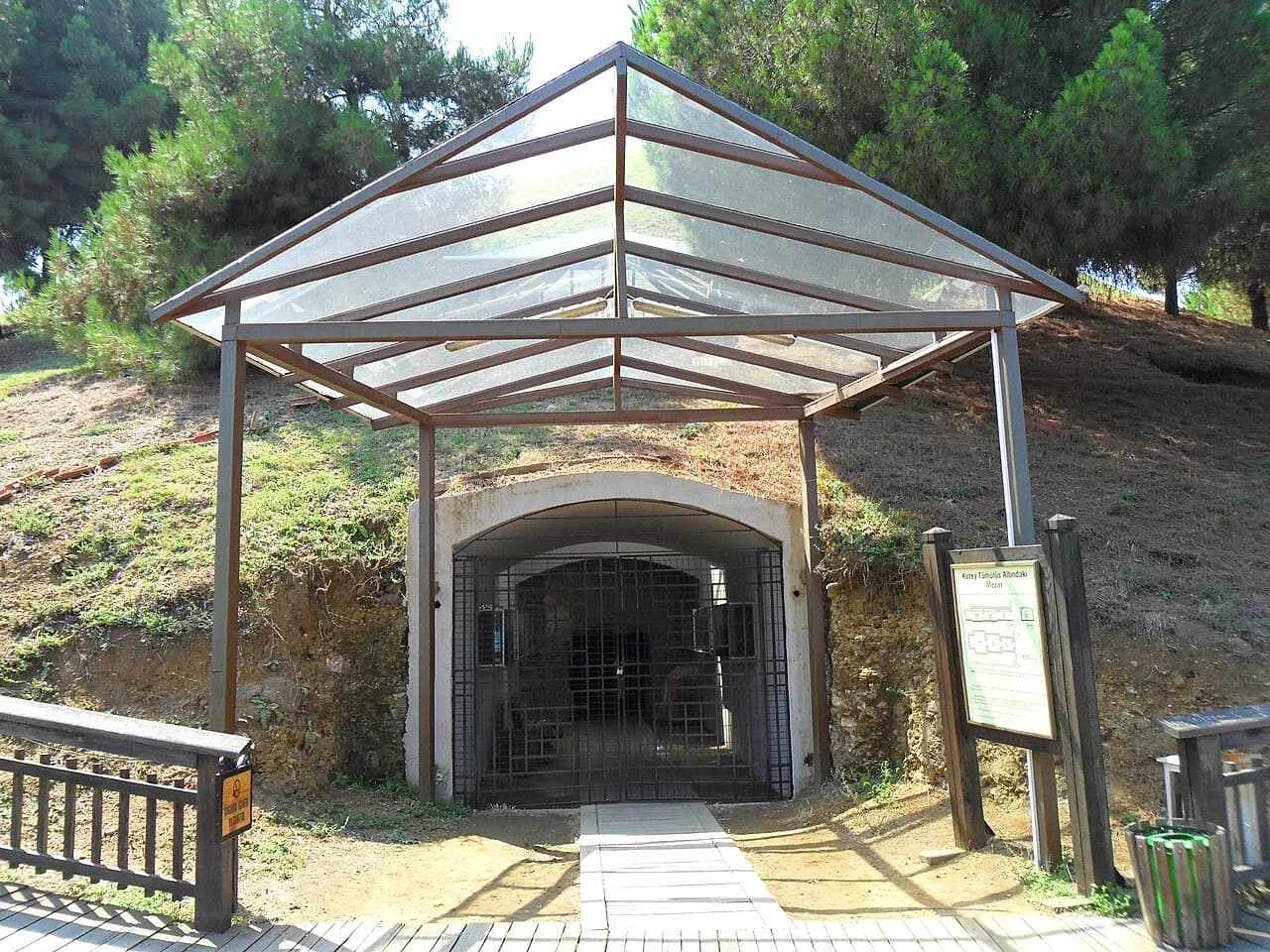 Amisos Tepesi (Antik Amisos)