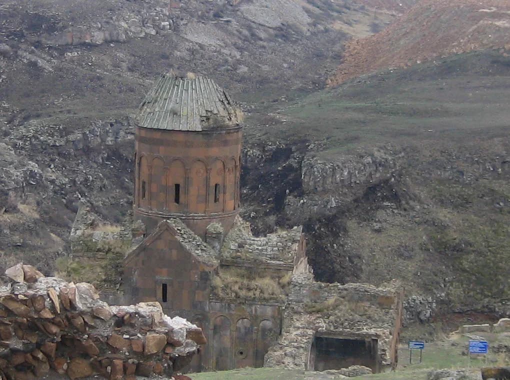 Tigran Honents Kilisesi (Surb Krikor)
