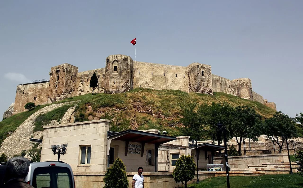 Şahin Bey, 6.317 Şehit, "Gazi" Lakabı