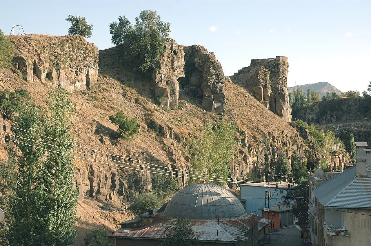 Bitlis Kalesi