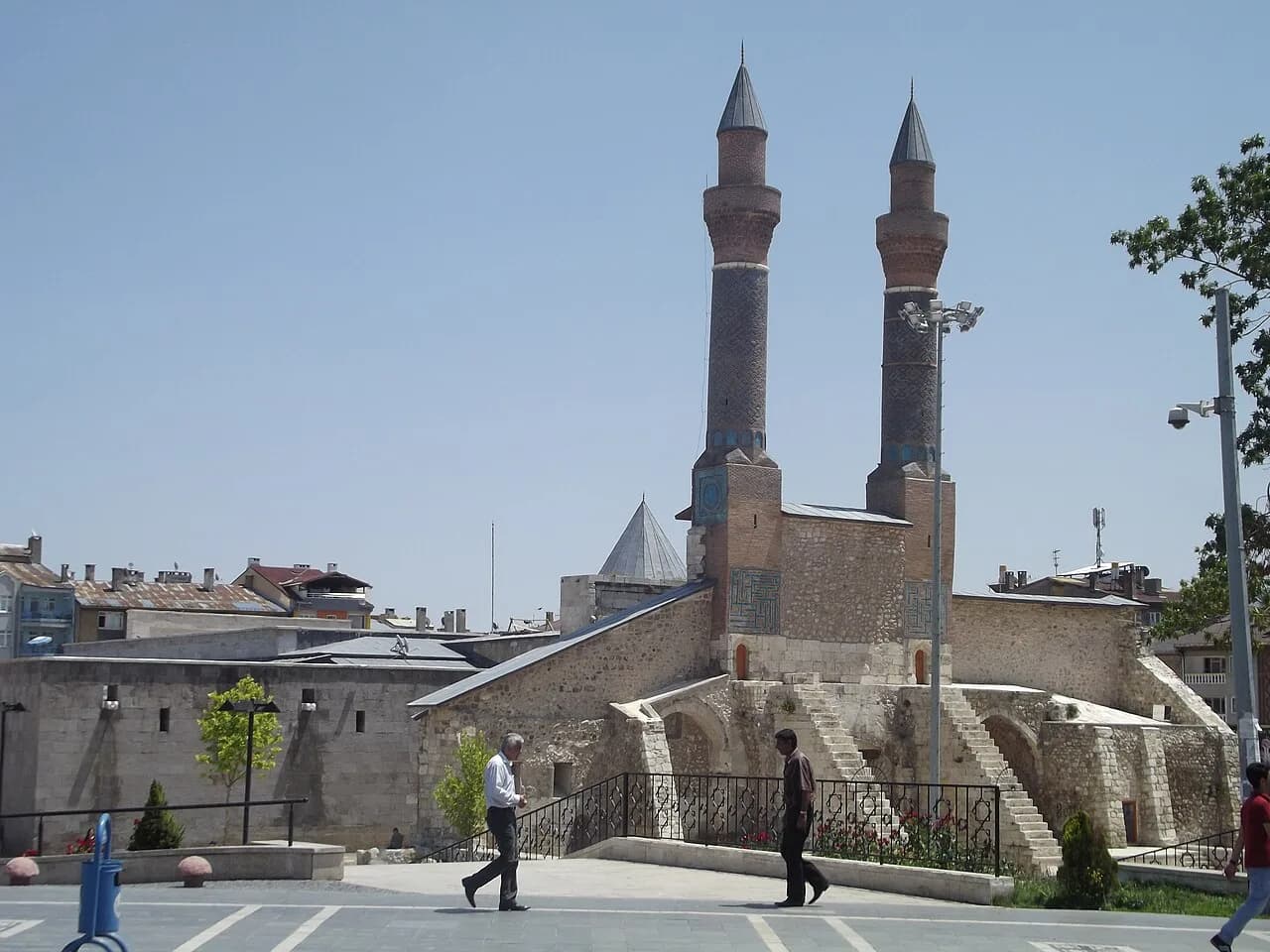 Çifte Minareli Medrese