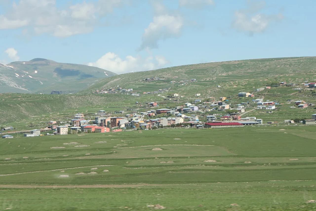 Damal Atatürk Silueti