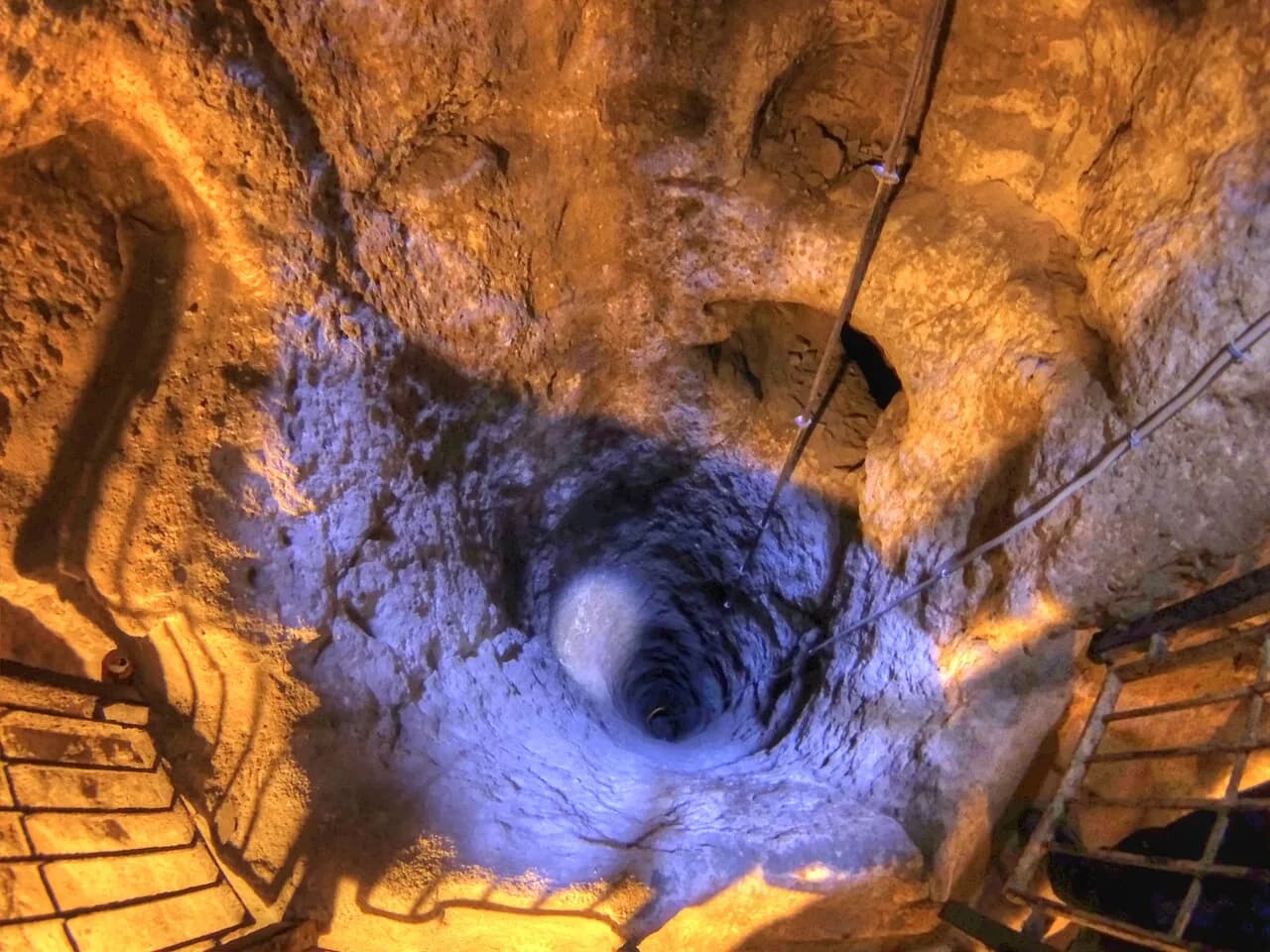 Derinkuyu Yer Altı Şehri
