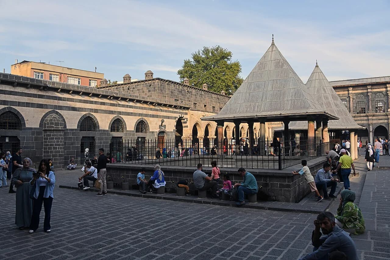 Diyarbakır Ulu Camii (1091)