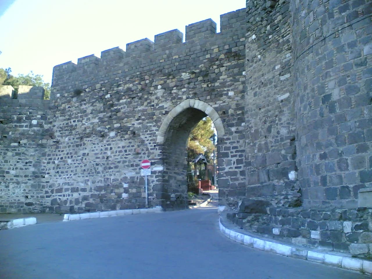 Kadifekale (Eski Pagos)