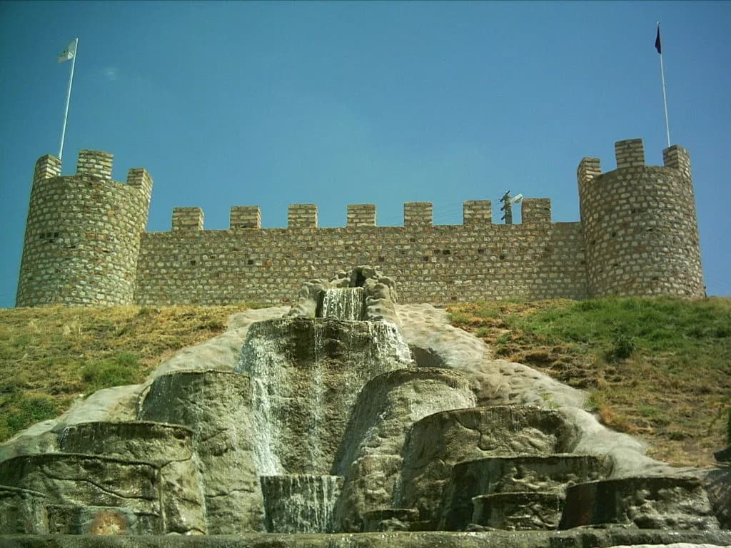 Şereflikoçhisar