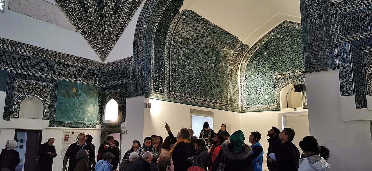 Karatay Medresesi (Türk Çini Eserleri Müzesi)
