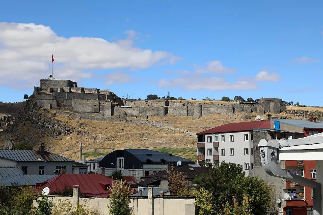 Kars Kalesi (İçkale)