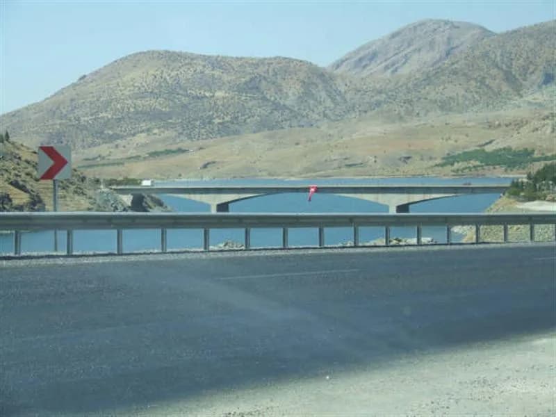 Kömürhan Köprüsü