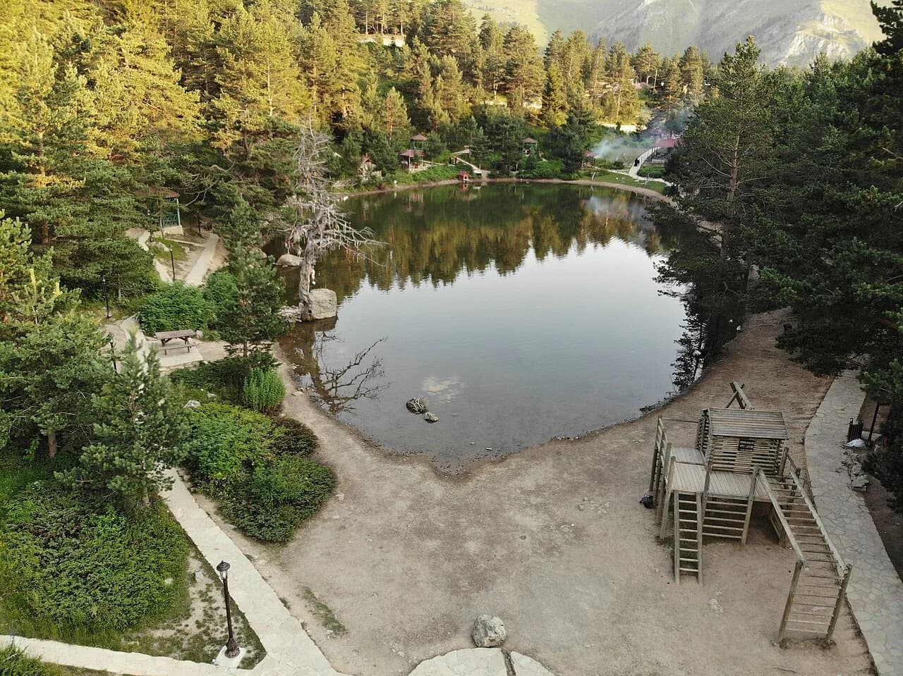 Limni Gölü Tabiat Parkı