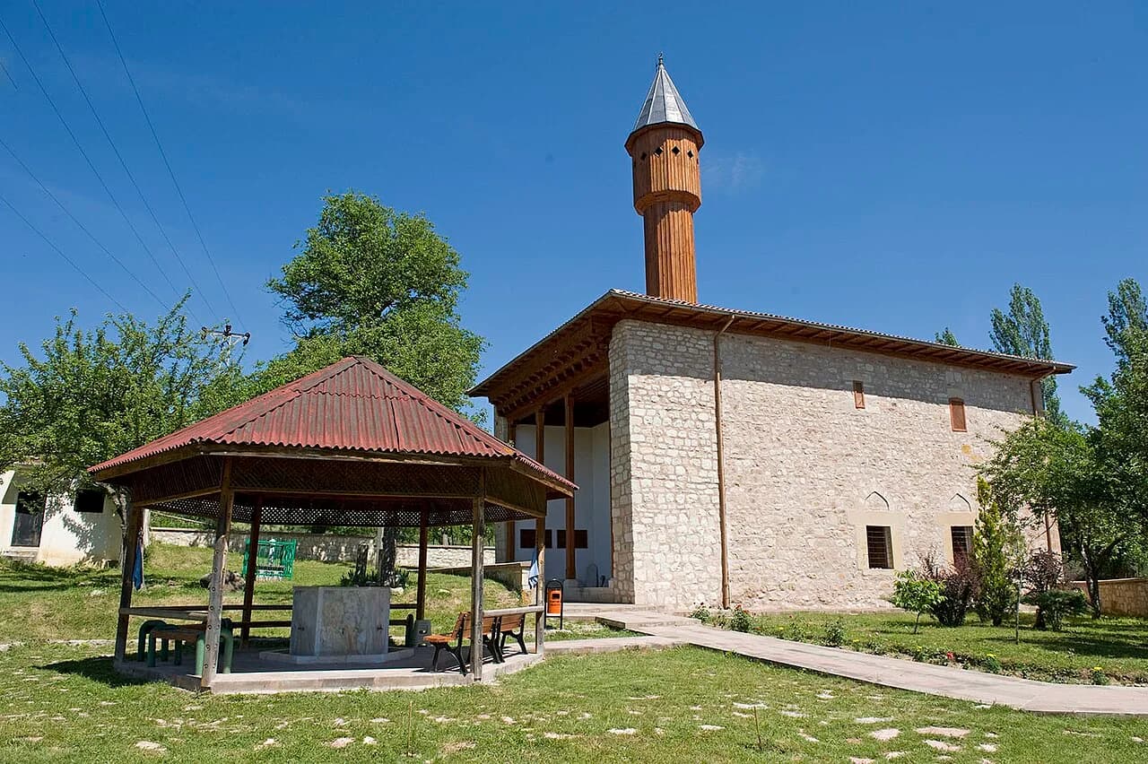 Mahmut Bey Camii ve Beylik Altın Çağı