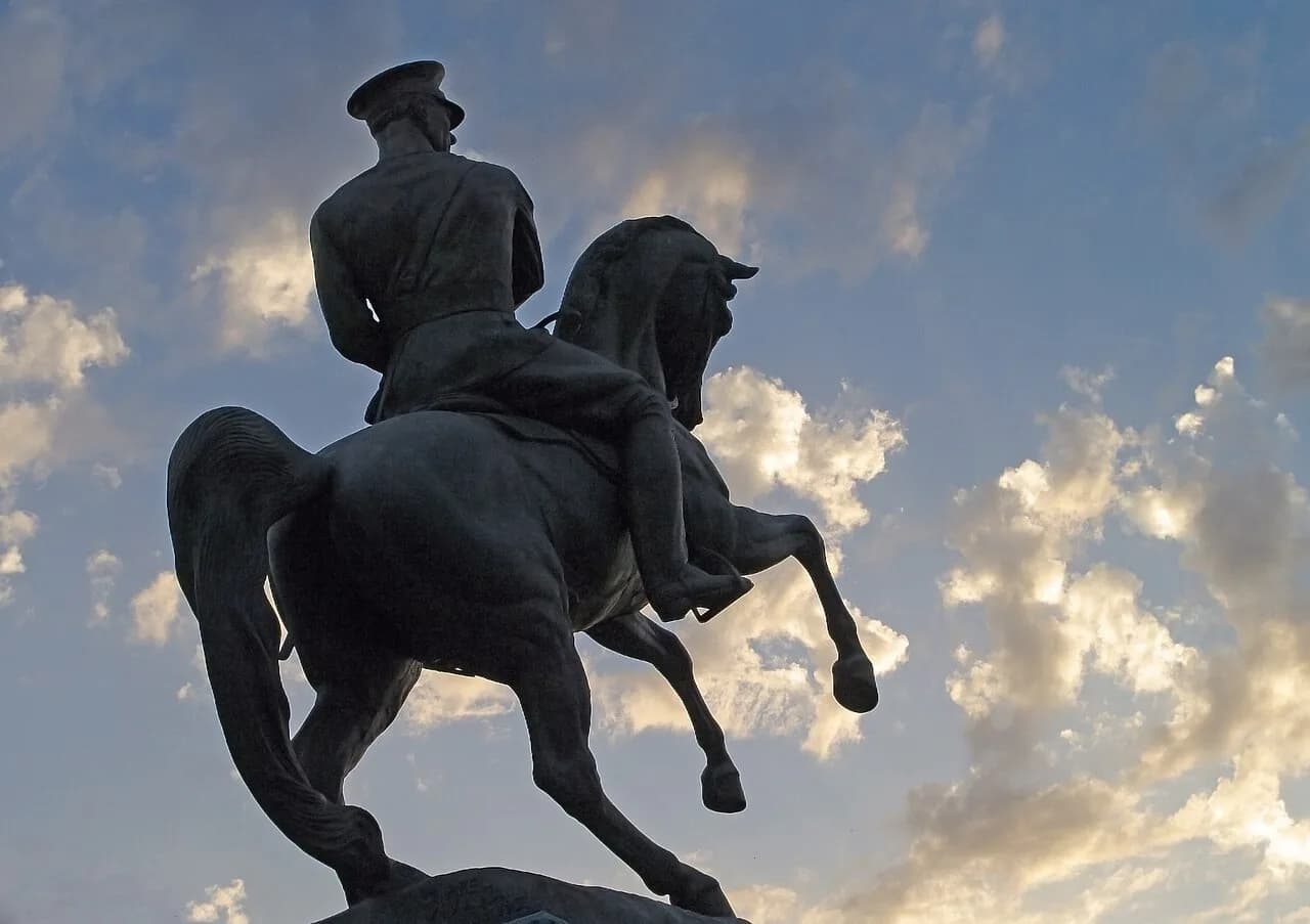 Atatürk Anıtı (Atatürk'ün Samsun'a Çıkışı)