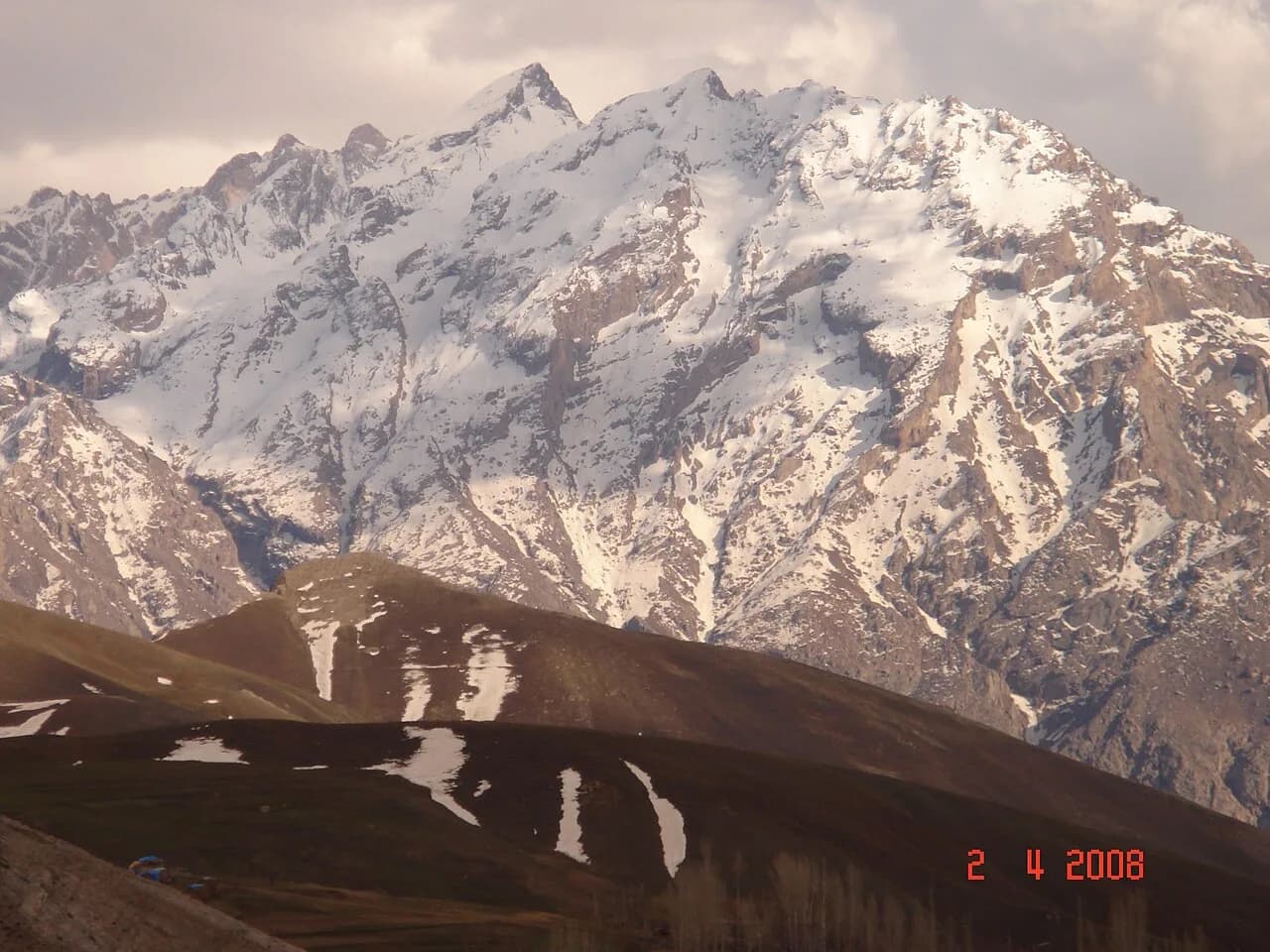 Sümbül Dağı (3.500 m)